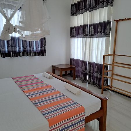 B & B Charm Dickwella Pokój zdjęcie