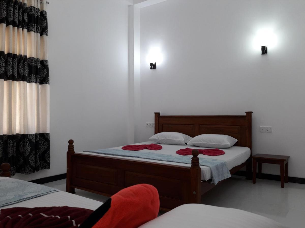 B & B Charm Dickwella Zewnętrze zdjęcie