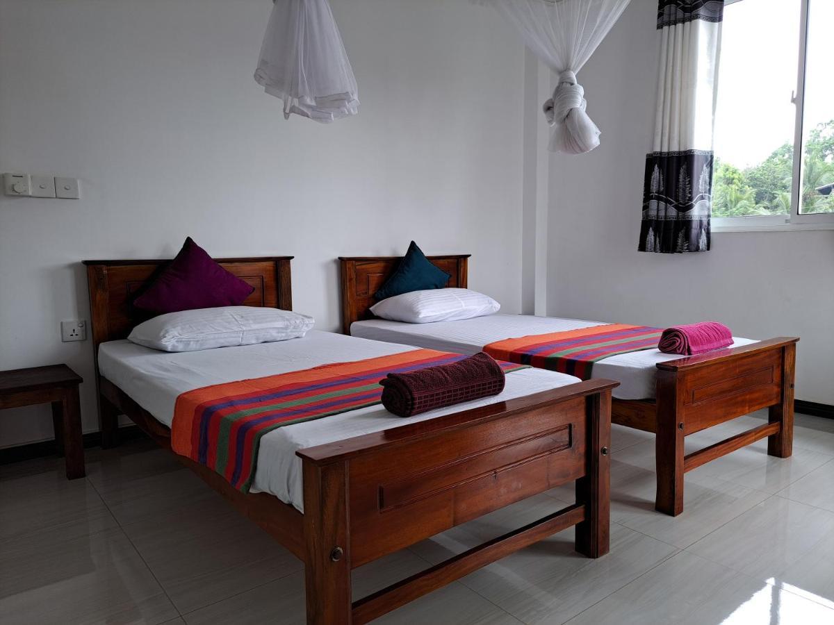 B & B Charm Dickwella Zewnętrze zdjęcie
