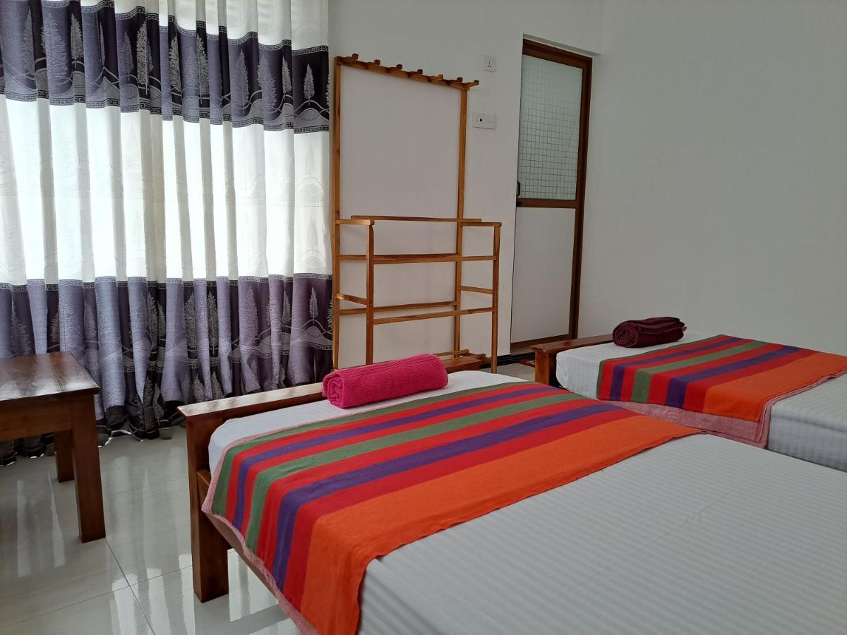 B & B Charm Dickwella Zewnętrze zdjęcie