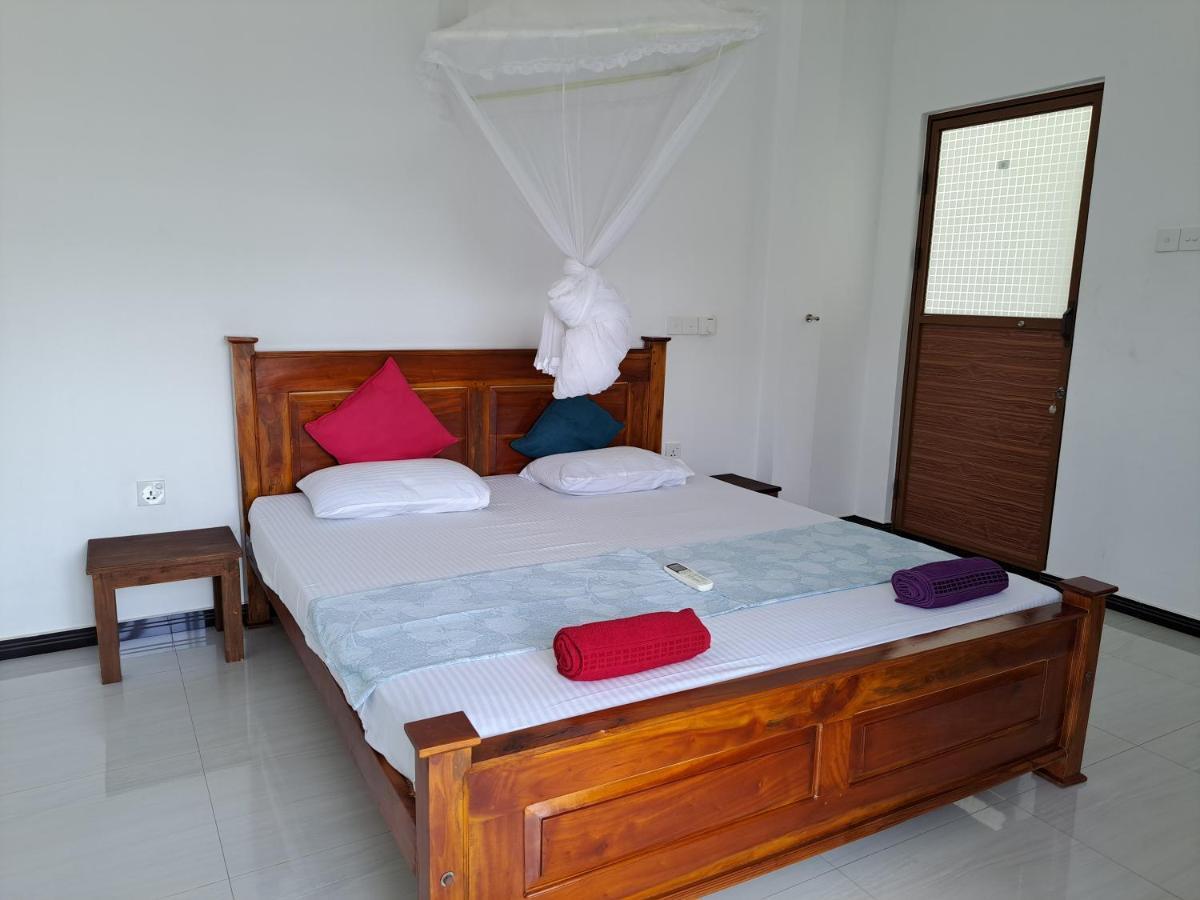 B & B Charm Dickwella Zewnętrze zdjęcie