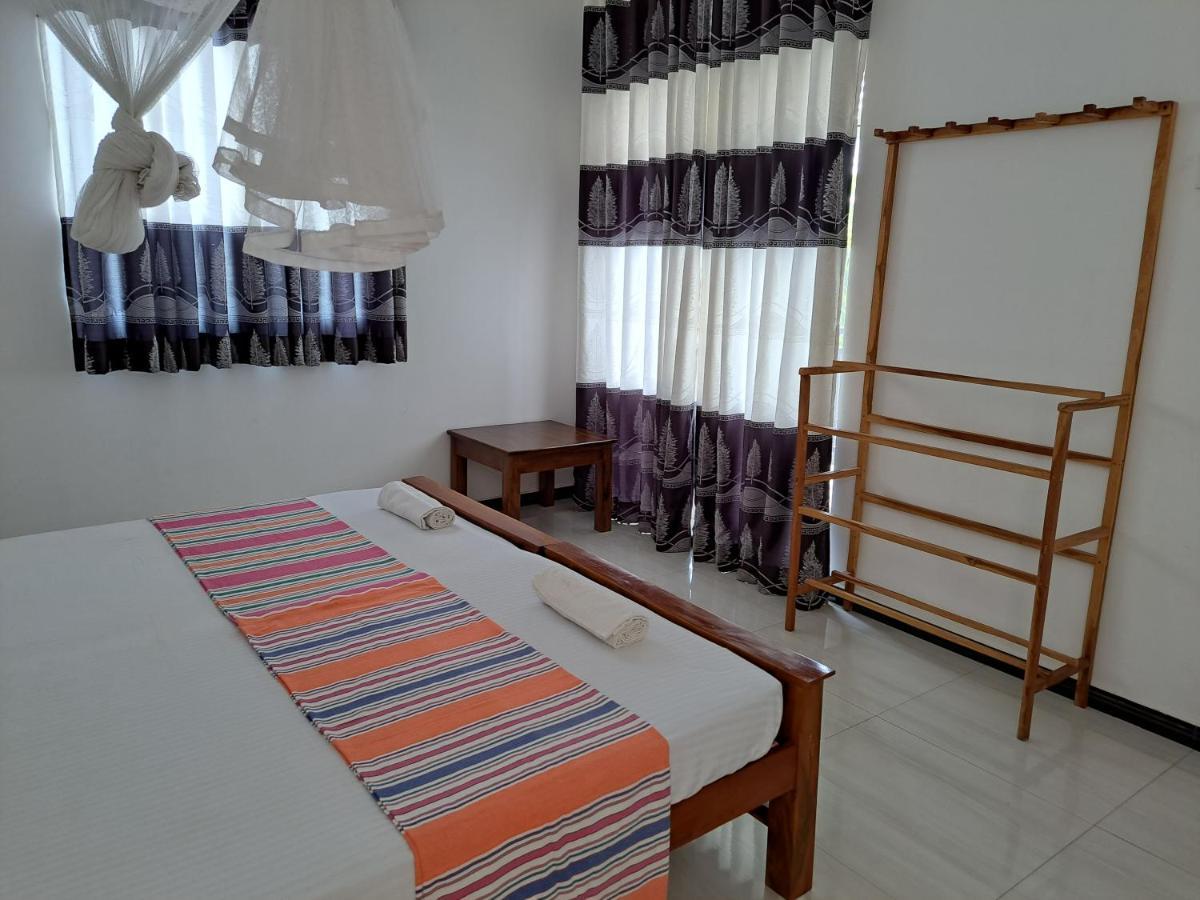 B & B Charm Dickwella Zewnętrze zdjęcie