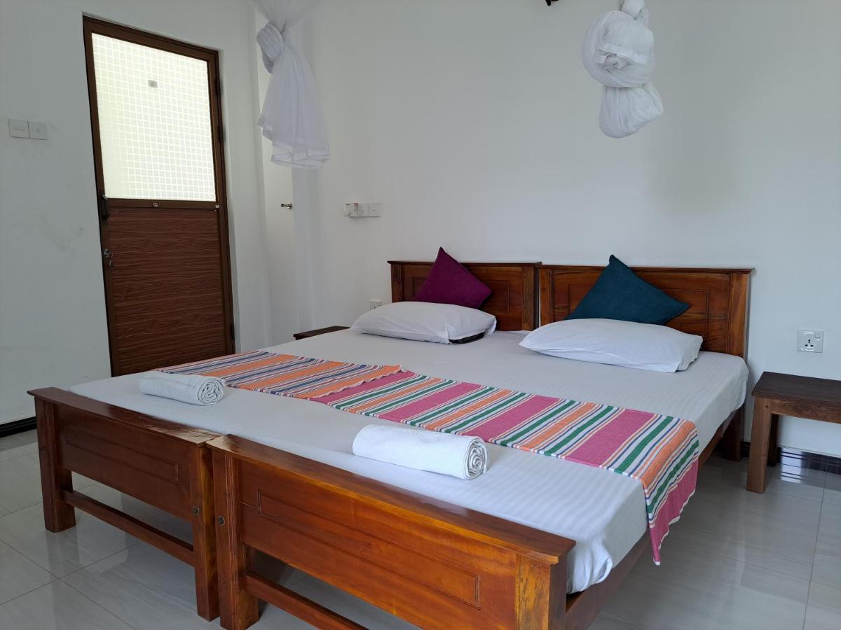 B & B Charm Dickwella Zewnętrze zdjęcie