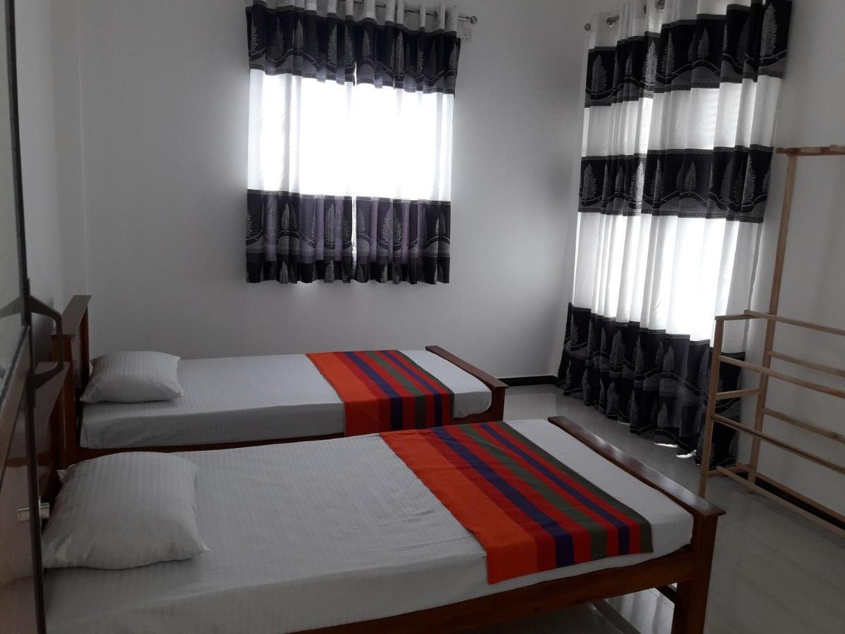 B & B Charm Dickwella Zewnętrze zdjęcie