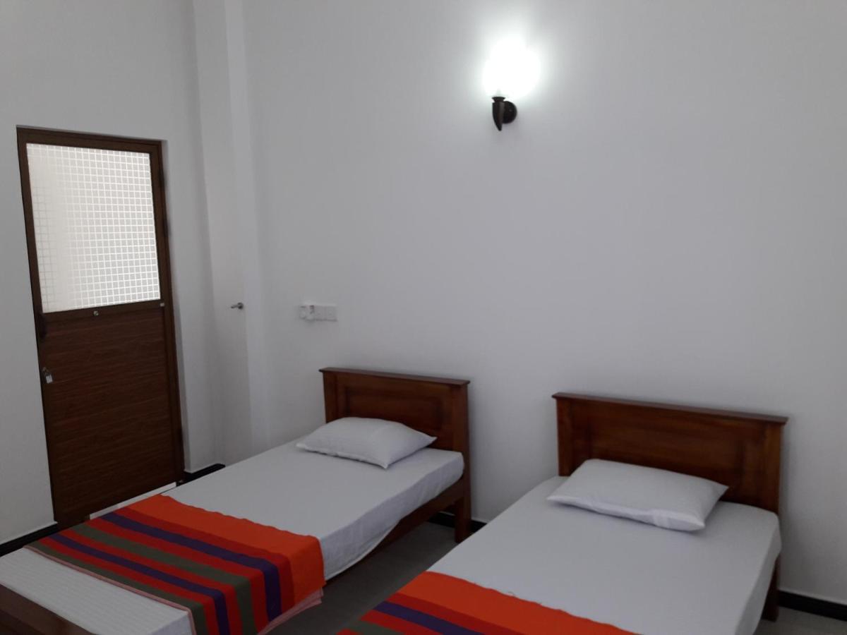 B & B Charm Dickwella Zewnętrze zdjęcie