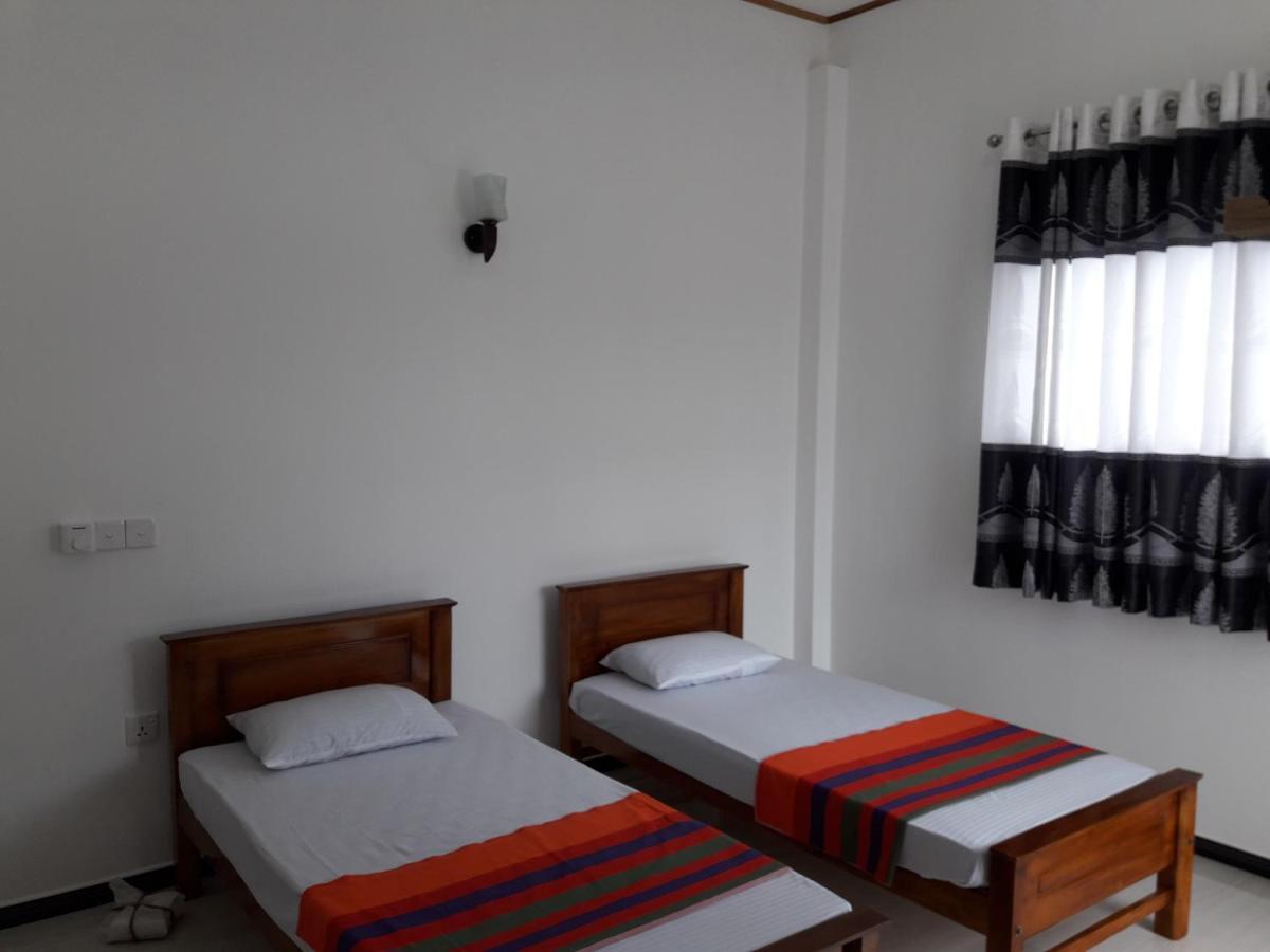B & B Charm Dickwella Zewnętrze zdjęcie