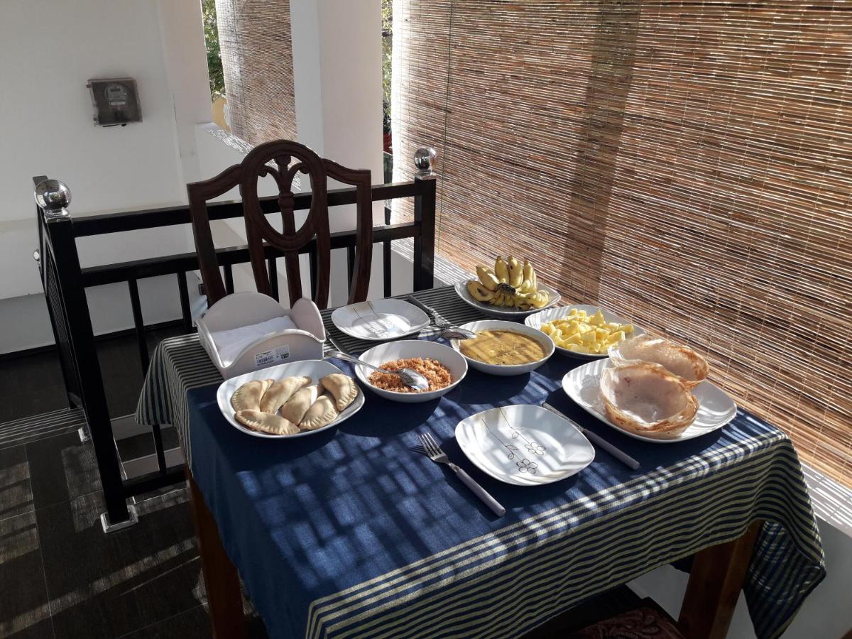 B & B Charm Dickwella Zewnętrze zdjęcie